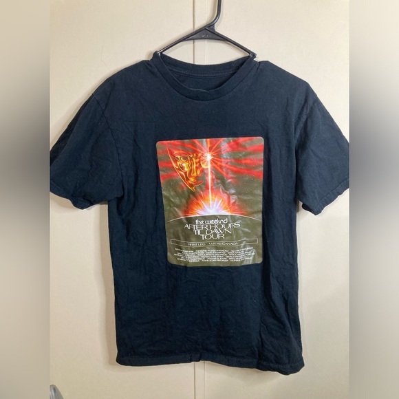 The Weeknd After Hours Til Dawn Tour T-Shirt - Picture 1 of 4